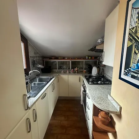 アパート Penthouse Isola, A Few Steps From Offices Cortina 26